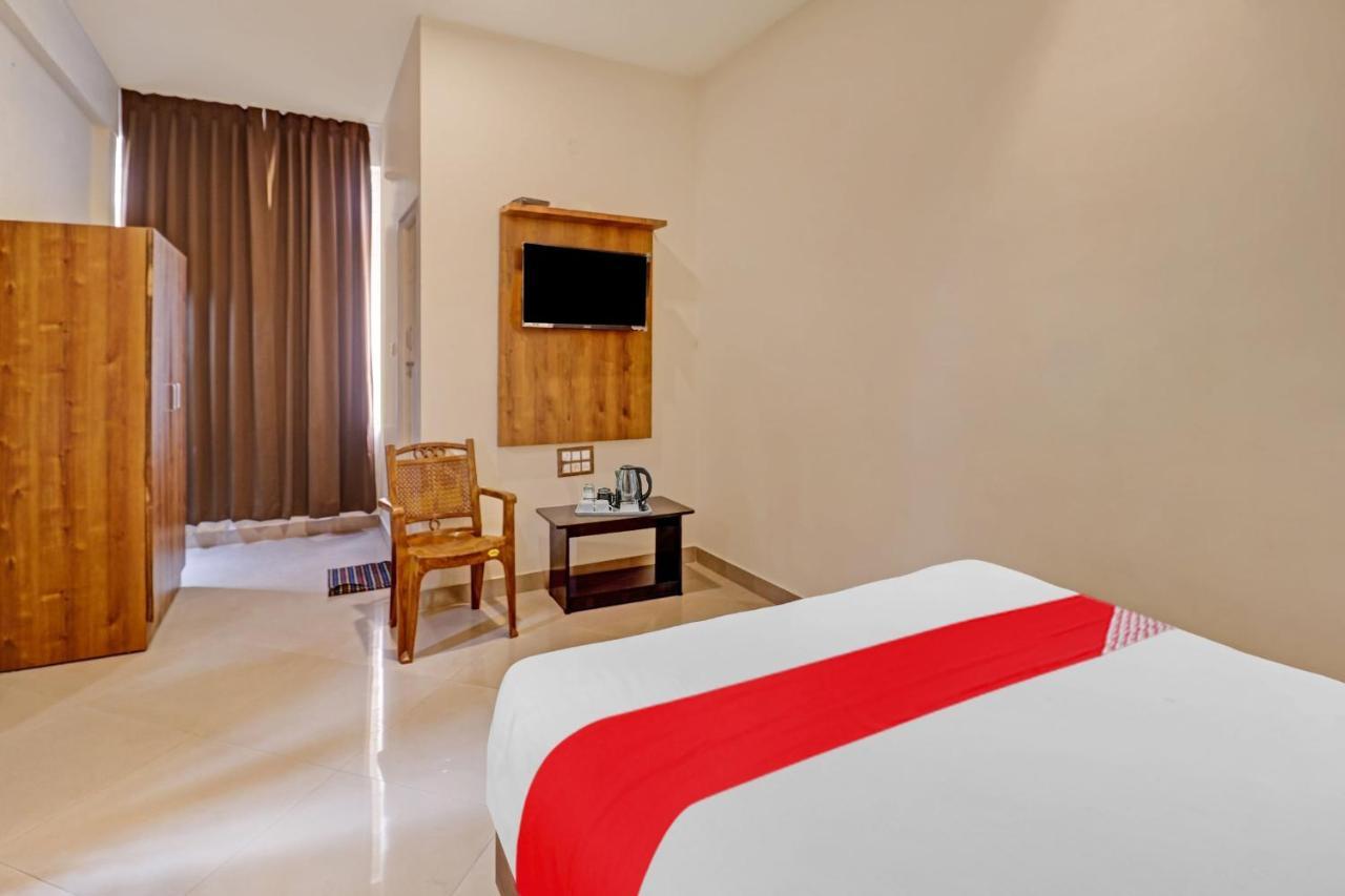 Hotel O Formula Vanivilasa Puram エクステリア 写真