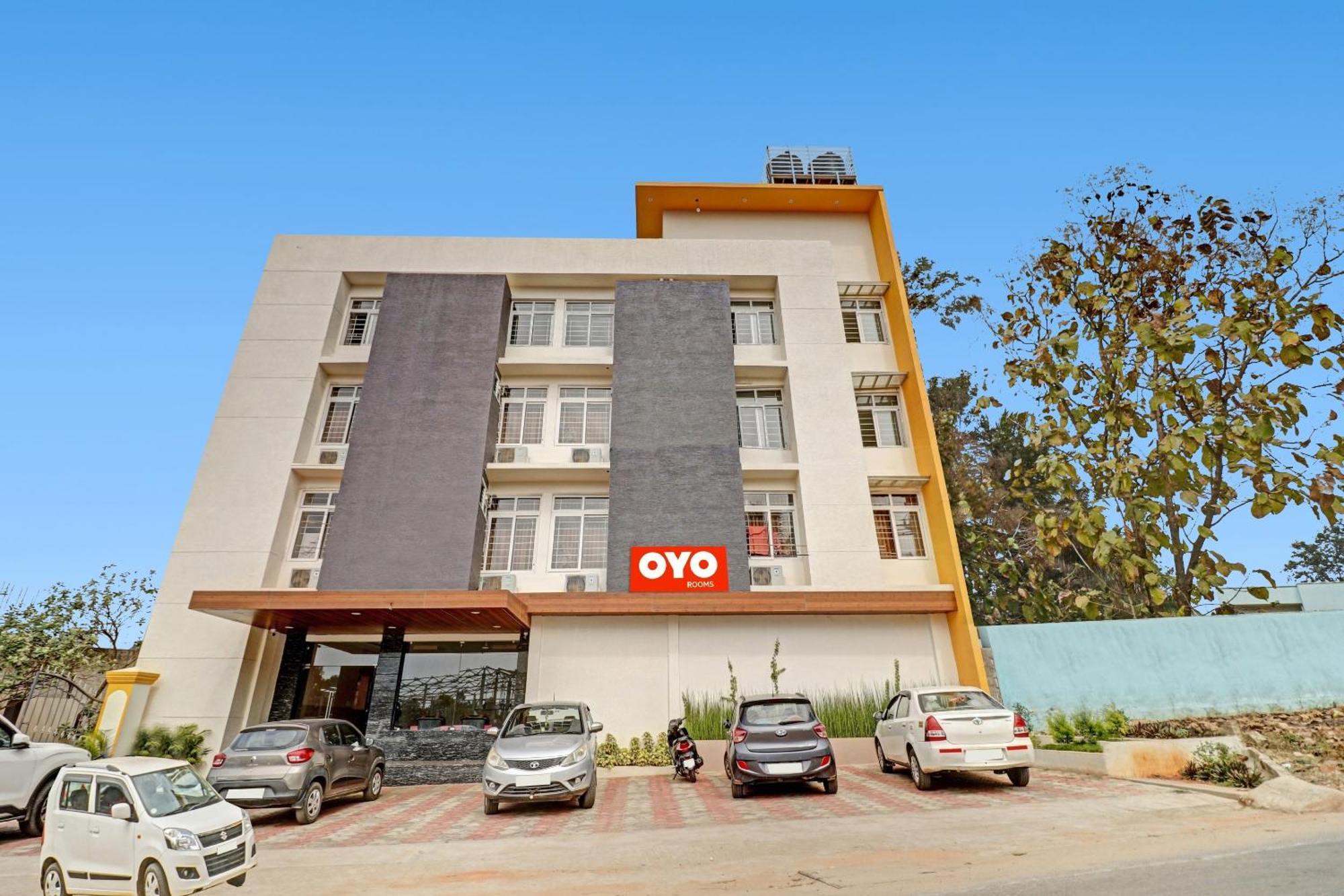 Hotel O Formula Vanivilasa Puram エクステリア 写真