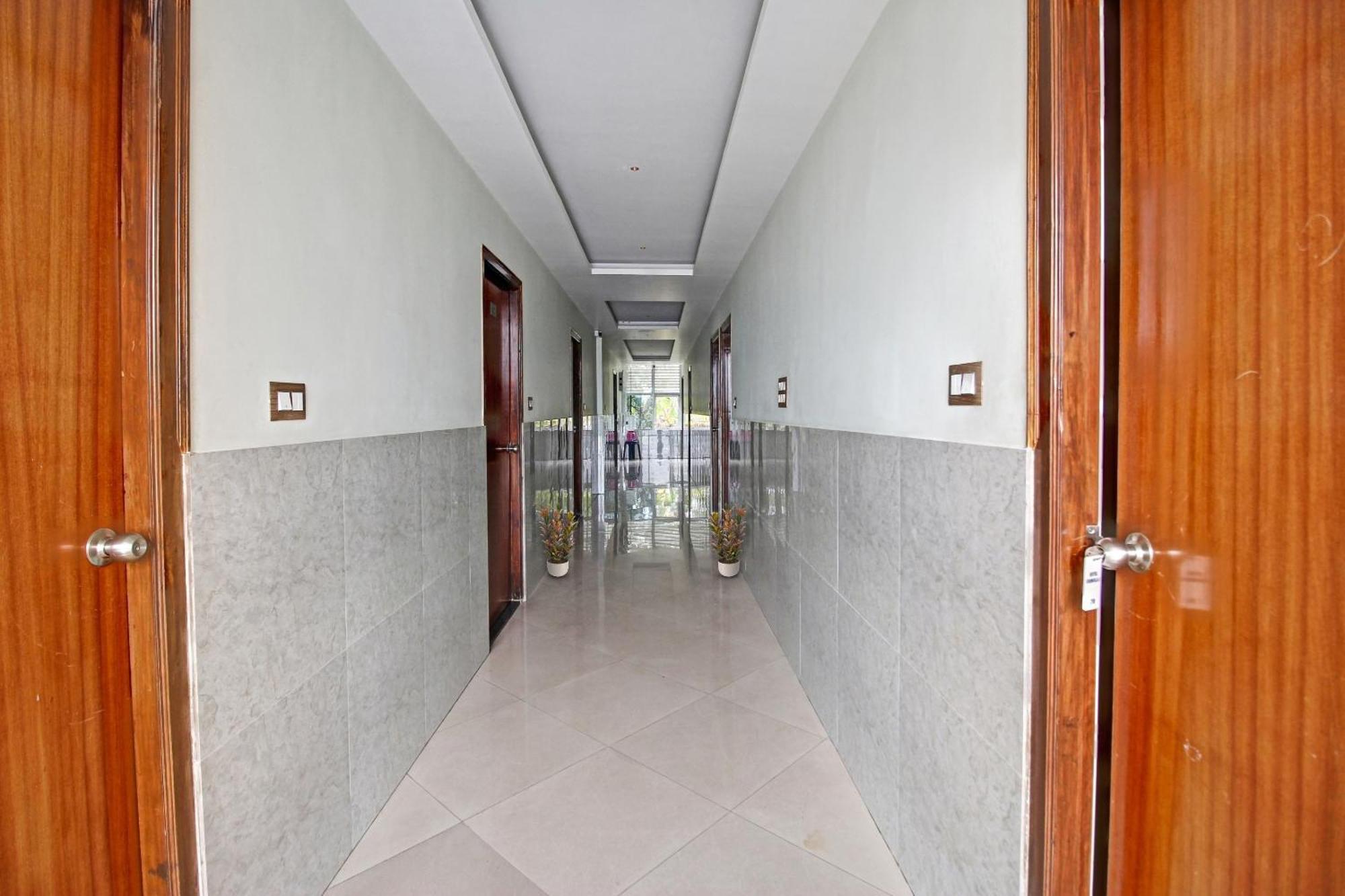 Hotel O Formula Vanivilasa Puram エクステリア 写真
